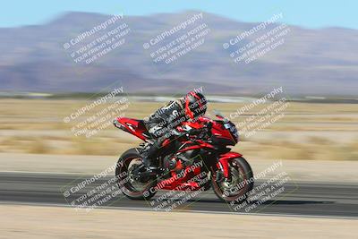 media/Dec-05-2024-Racers Edge (Thu) [[e102e0690b]]/3-B Group/Session 1 Speed Pans/